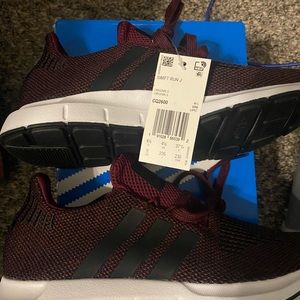 Adidas Swift Run (Big Girl)